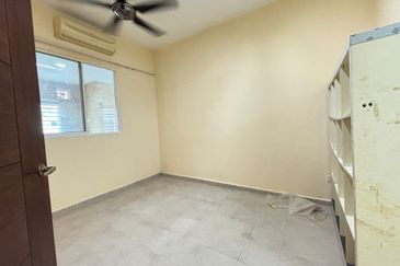 Overseas Union Garden