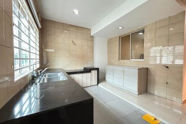 Overseas Union Garden