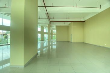 Bandar Tun Hussein Onn