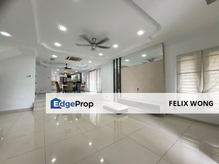 Endlot 2 Storey House with Extra Land & Fully Furnished Very Good Condition, Selangor, Tropicana