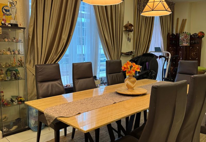 Saville @ The Park - Twin Villa