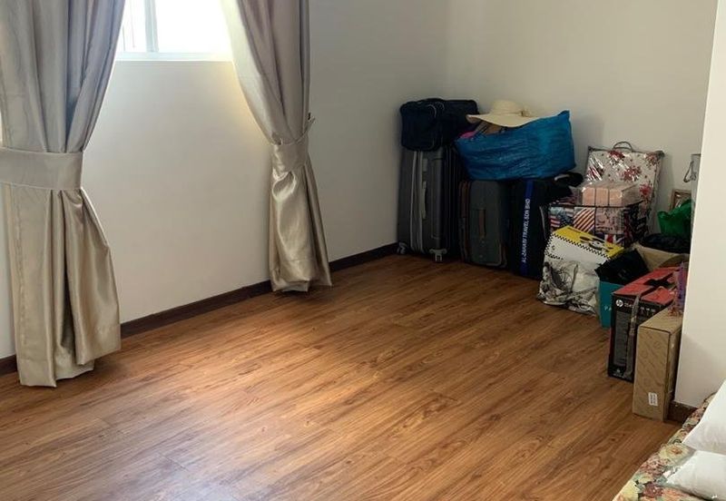 7 Tree Seven Residence