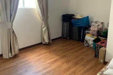 7 Tree Seven Residence