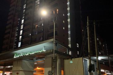 7 Tree Seven Residence