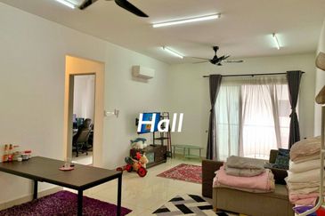 7 Tree Seven Residence