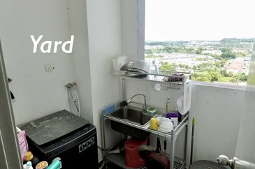 7 Tree Seven Residence