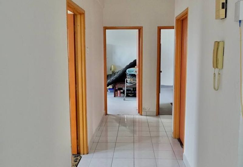 Dwi Mahkota Condominium