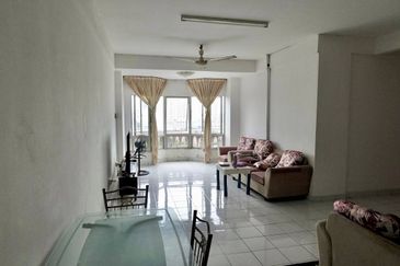 Dwi Mahkota Condominium