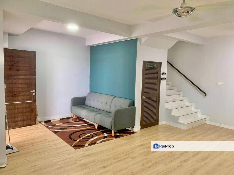 TERES 2 TINGKAT JALAN AKASIA TAMAN MARINEA DESARU UTAMA BANDAR PENAWAR, Johor, Kota Tinggi