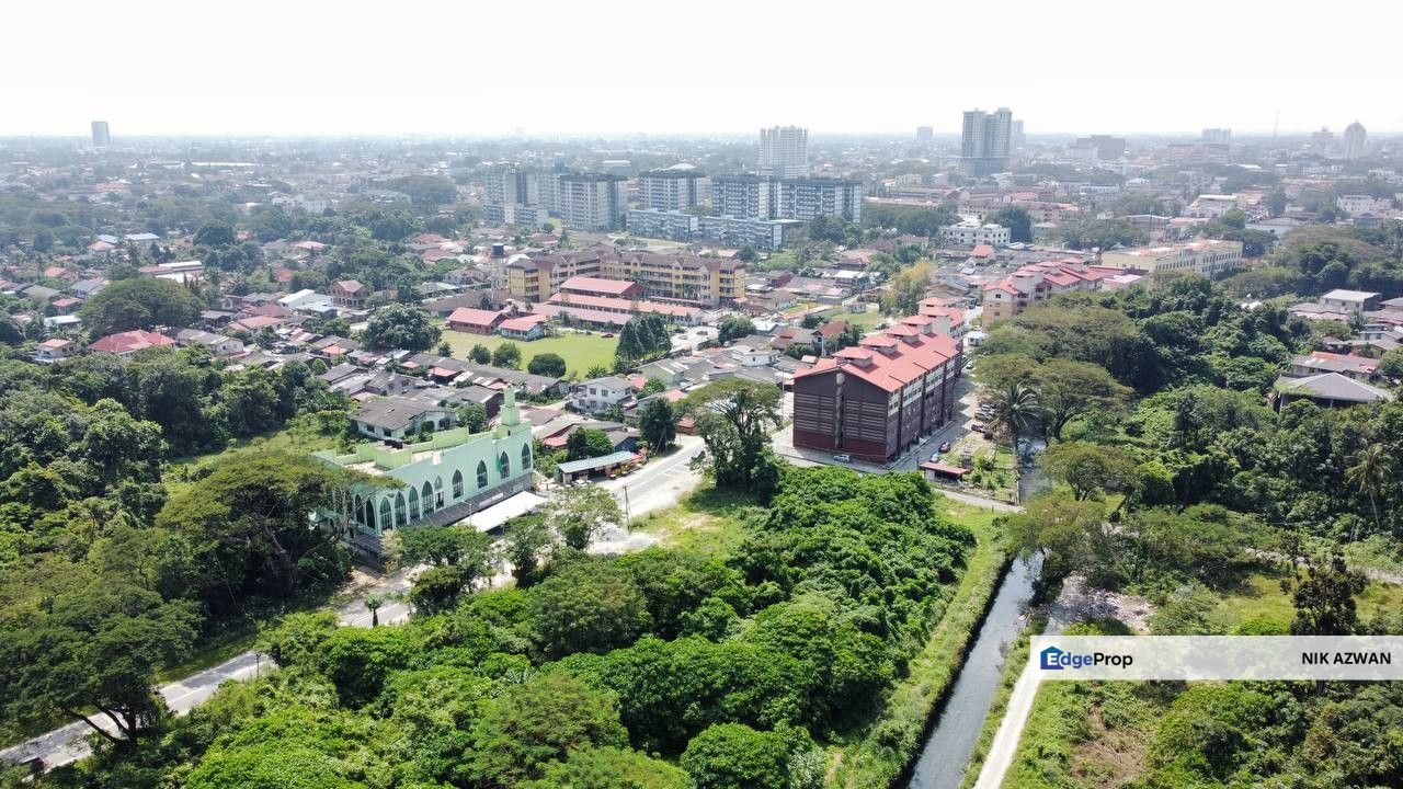 (Tepi Jalan, 3km Ke Bdr Kota Bharu) Tanah Bangunan 1.04 Ekar di Wakaf Mek Zainab, Kota Bharu, Kelantan, Kota Bharu