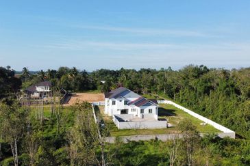  (17,100 KP, Geran Individu, Dkt Masjid Tengku Aziza) Tanah Kediaman,Melor, Kelantan