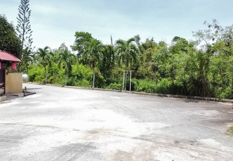 Batu 3, Jalan Gambang