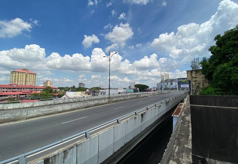 (20x80, Depan Public Bank, KB Mall) 3 Sty ShopOffice, Jalan Sultan Yahya Petra, Kota Bharu