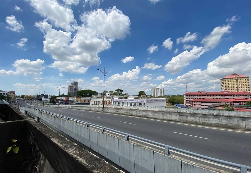 (20x80, Depan Public Bank, KB Mall) 3 Sty ShopOffice, Jalan Sultan Yahya Petra, Kota Bharu