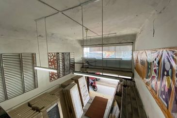 (20x80, Depan Public Bank, KB Mall) 3 Sty ShopOffice, Jalan Sultan Yahya Petra, Kota Bharu