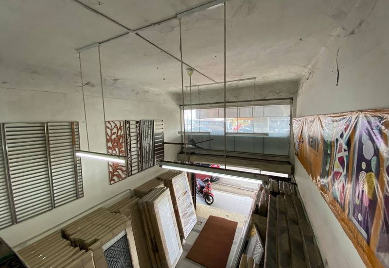 (20x80, Depan Public Bank, KB Mall) 3 Sty ShopOffice, Jalan Sultan Yahya Petra, Kota Bharu