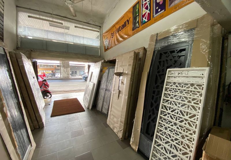 (20x80, Depan Public Bank, KB Mall) 3 Sty ShopOffice, Jalan Sultan Yahya Petra, Kota Bharu