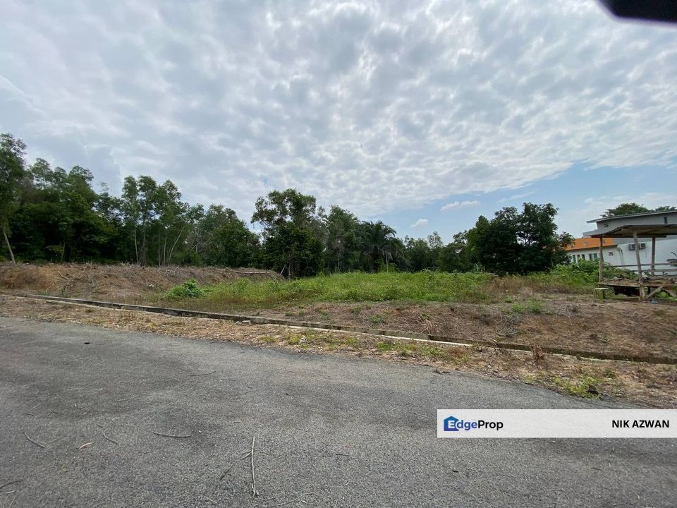  (6157 KP, Geran Individu, Below Market) Lot Banglo, Kampung Bukit Damar, Dengkil, Selangor, Dengkil