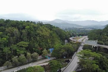 Jalan Lingkaran Tengah II 