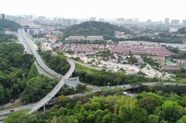 Jalan Lingkaran Tengah II 