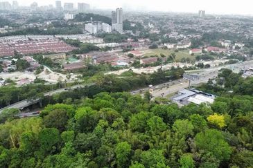 Jalan Lingkaran Tengah II 