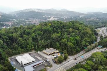 Jalan Lingkaran Tengah II 