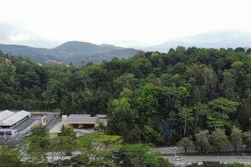 Jalan Lingkaran Tengah II 
