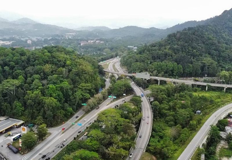 Jalan Lingkaran Tengah II 