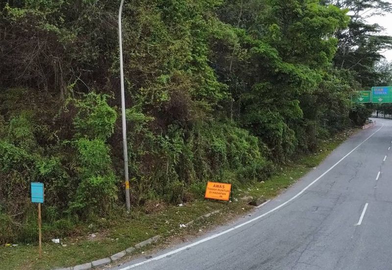 Jalan Lingkaran Tengah II 