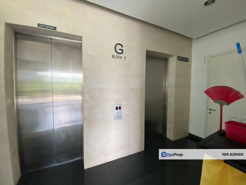  (18,960 Sq Ft , End Lot) 8 Storey Corporate Office, Star Central, Cyberjaya, Selangor, Cyberjaya