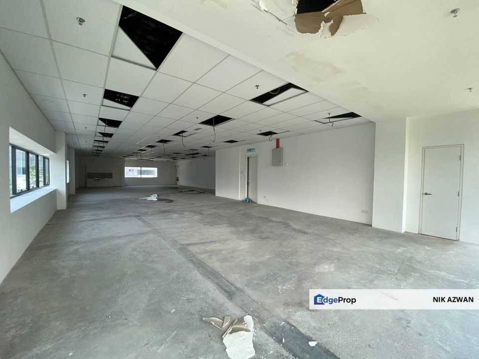  (18,960 Sq Ft , End Lot) 8 Storey Corporate Office, Star Central, Cyberjaya, Selangor, Cyberjaya