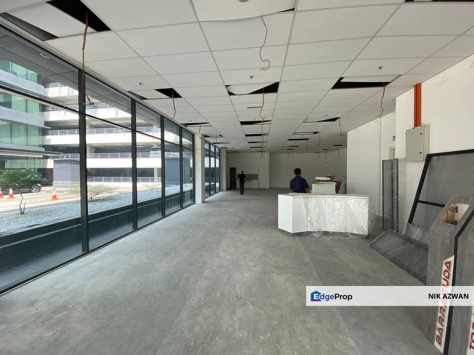  (18,960 Sq Ft , End Lot) 8 Storey Corporate Office, Star Central, Cyberjaya, Selangor, Cyberjaya