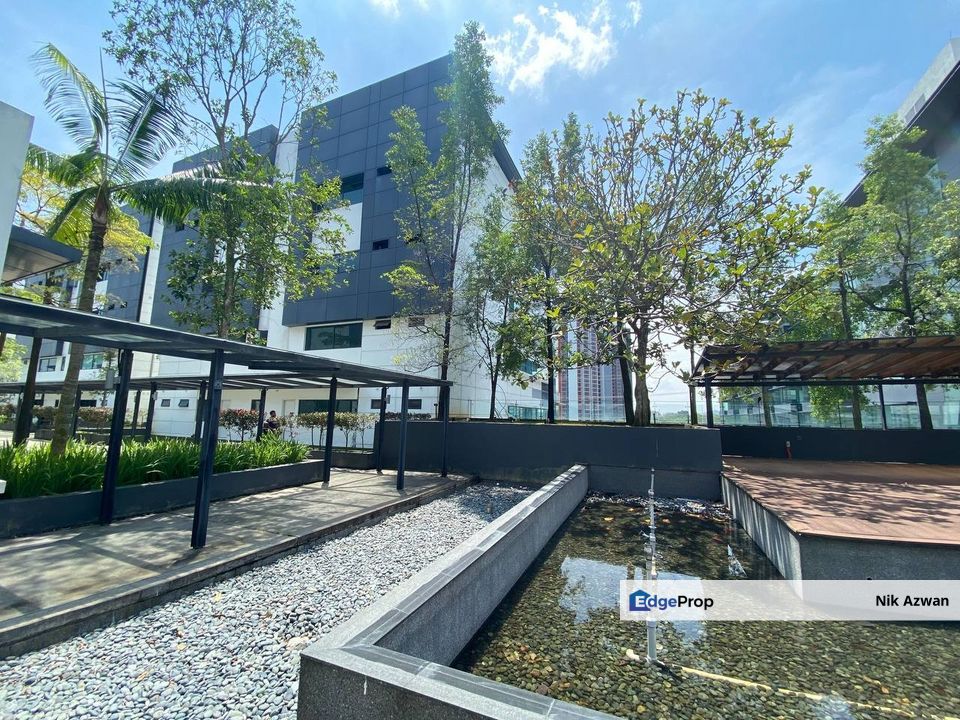 (18,960 Sq Ft , End Lot) 8 Storey Corporate Office, Star Central, Cyberjaya, Selangor, Cyberjaya