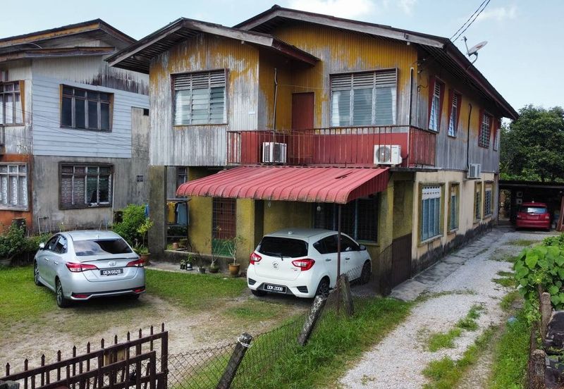 (10,402 KP, Dkt KB Mall, Freehold) Tanah Kediaman di Kg Kubur Kuda, KB