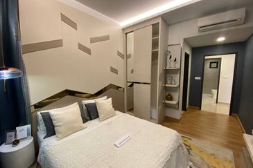 Padang Residence Kota Semarak