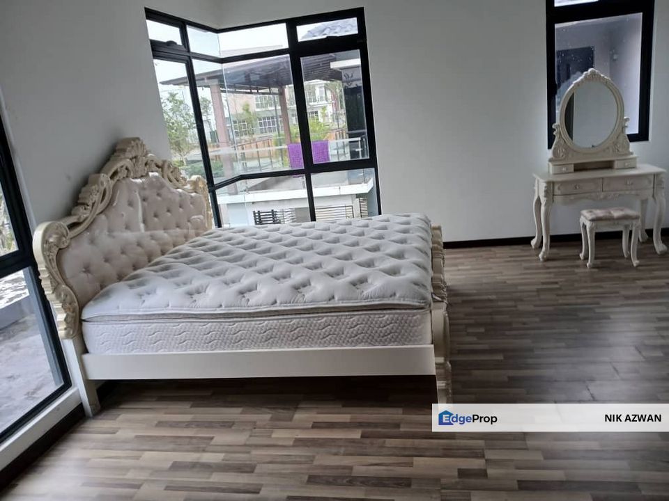  2 Storey Semi Detached House, Avanti Residences, Seksyen U17, Shah Alam, Selangor, Sungai Buloh