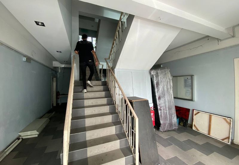 Freehold and 0.8 Acres of Residential Land with 3 Sty Residential Building, Brickfields, KL