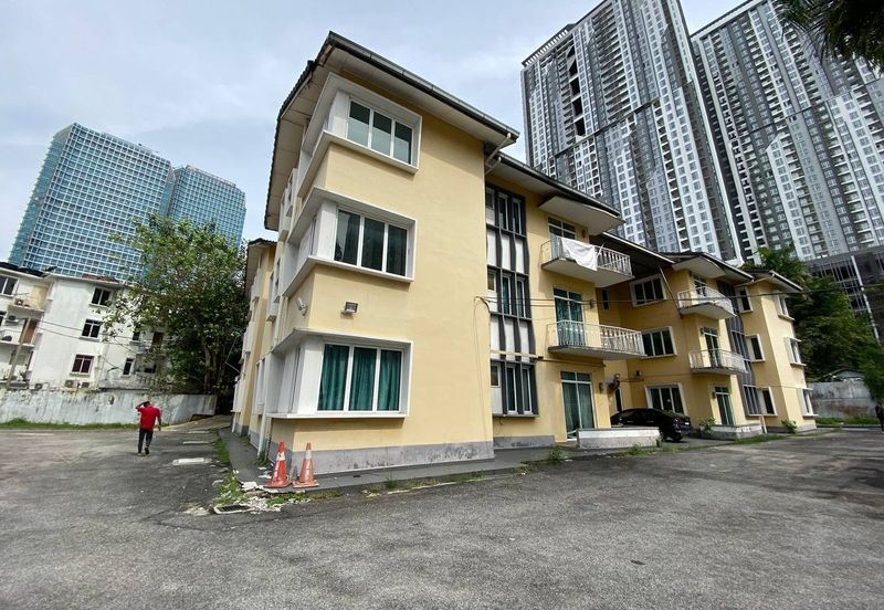Freehold and 0.8 Acres of Residential Land with 3 Sty Residential Building, Brickfields, KL