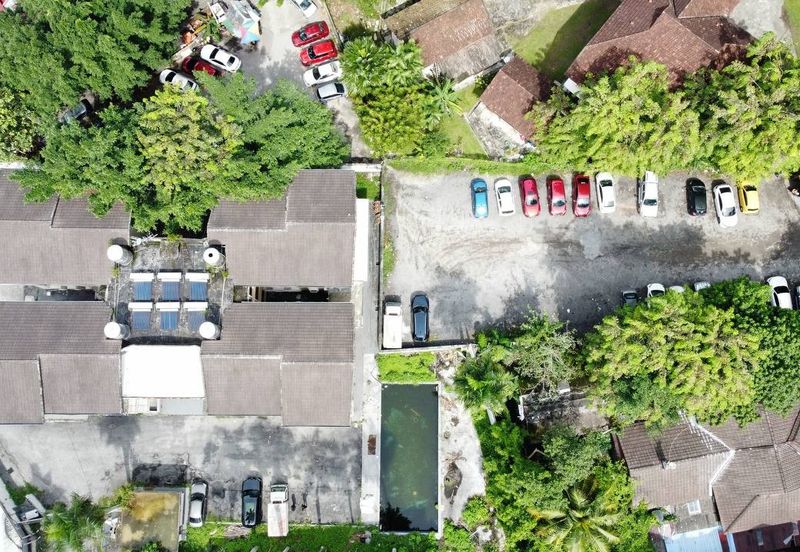 Freehold and 0.8 Acres of Residential Land with 3 Sty Residential Building, Brickfields, KL