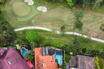 Tropicana Golf & Country Resort