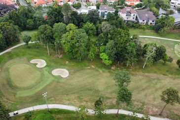 Tropicana Golf & Country Resort