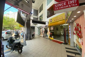 Plaza Crystalville @ Setapak