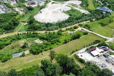 (Freehold) Tanah Pertanian 1.3 Ekar Jalan Kuari Sungai Long, Batu 11, Kg Sungai Serai, Hulu Langat