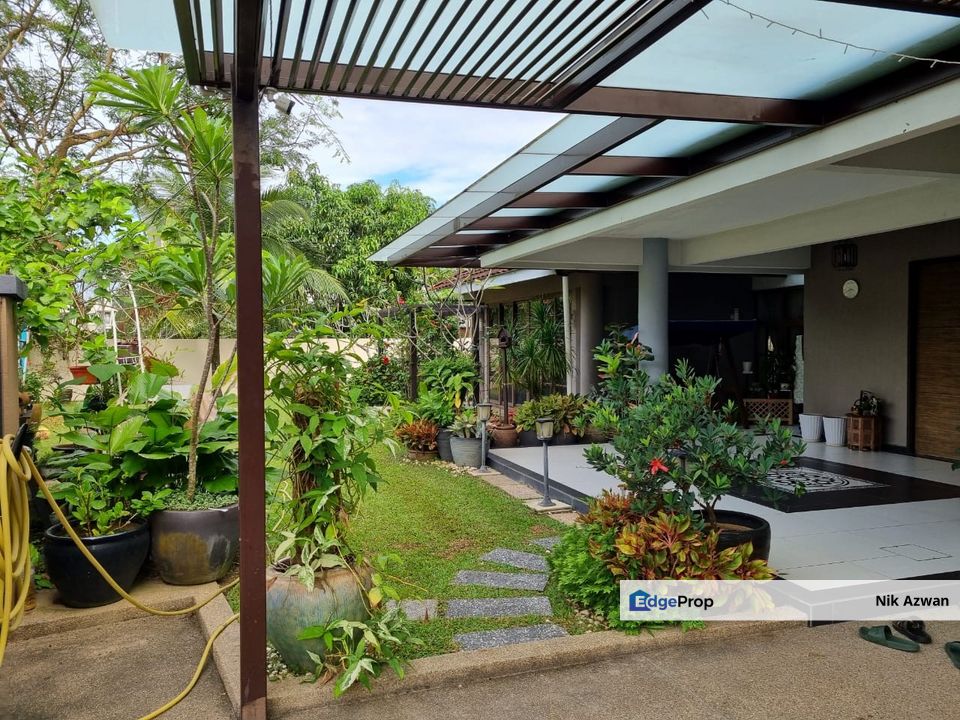 (11356 SF, Freehold) 2 Sty Bungalow Banyan Close, Seksyen 1, Bandar Bukit Mahkota, Bangi, Selangor, Bangi