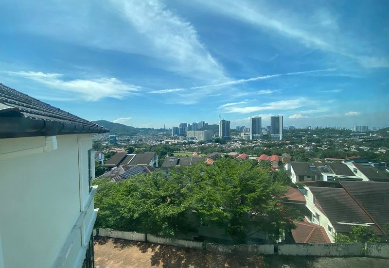 (10925 Sq Ft, Corner, Freehold & Facing South)3 Sty Bungalow @ Amberhill, Taman Melawati, Kuala Lumpur