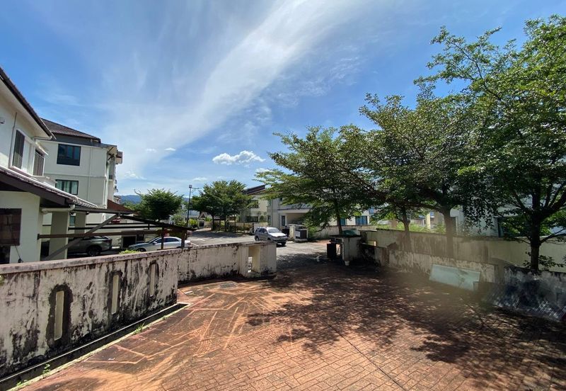 (10925 Sq Ft, Corner, Freehold & Facing South)3 Sty Bungalow @ Amberhill, Taman Melawati, Kuala Lumpur