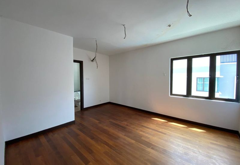 (6555 Sq Ft, Freehold & Facing South) 3 Storey Bungalow @ Amberhill, Taman Melawati, Kuala Lumpur