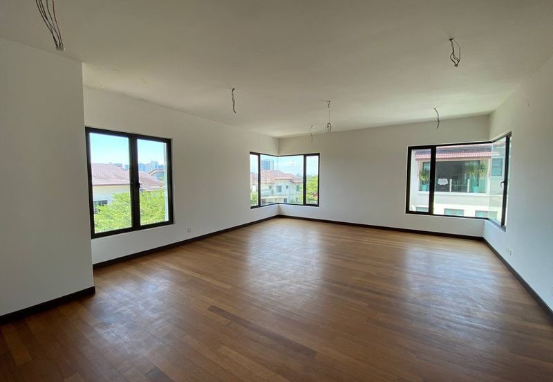 (6555 Sq Ft, Freehold & Facing South) 3 Storey Bungalow @ Amberhill, Taman Melawati, Kuala Lumpur