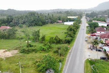 ( 1,582 KP, Tepi Jalan, Bebas Banjir) Lot Kedai di Kok Lanas, Ketereh, Kelantan