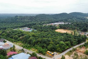 (Bebas Banjir, Akses Cantik) Tanah Pembangunan 3.2 Ekar di Kg Bukit Cherakah, Seksyen U15, Shah Alam